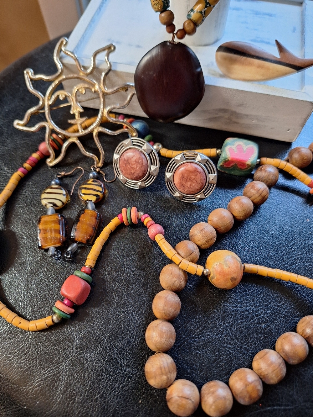 Bohemian Wooden Themed Jewelry SET Hippie Western Photo Shoot Browns SUN BROOCH - Picture 5 of 6